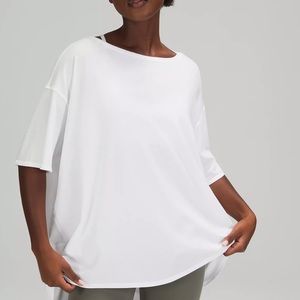 Lululemon Back In Action Tee - Size 12